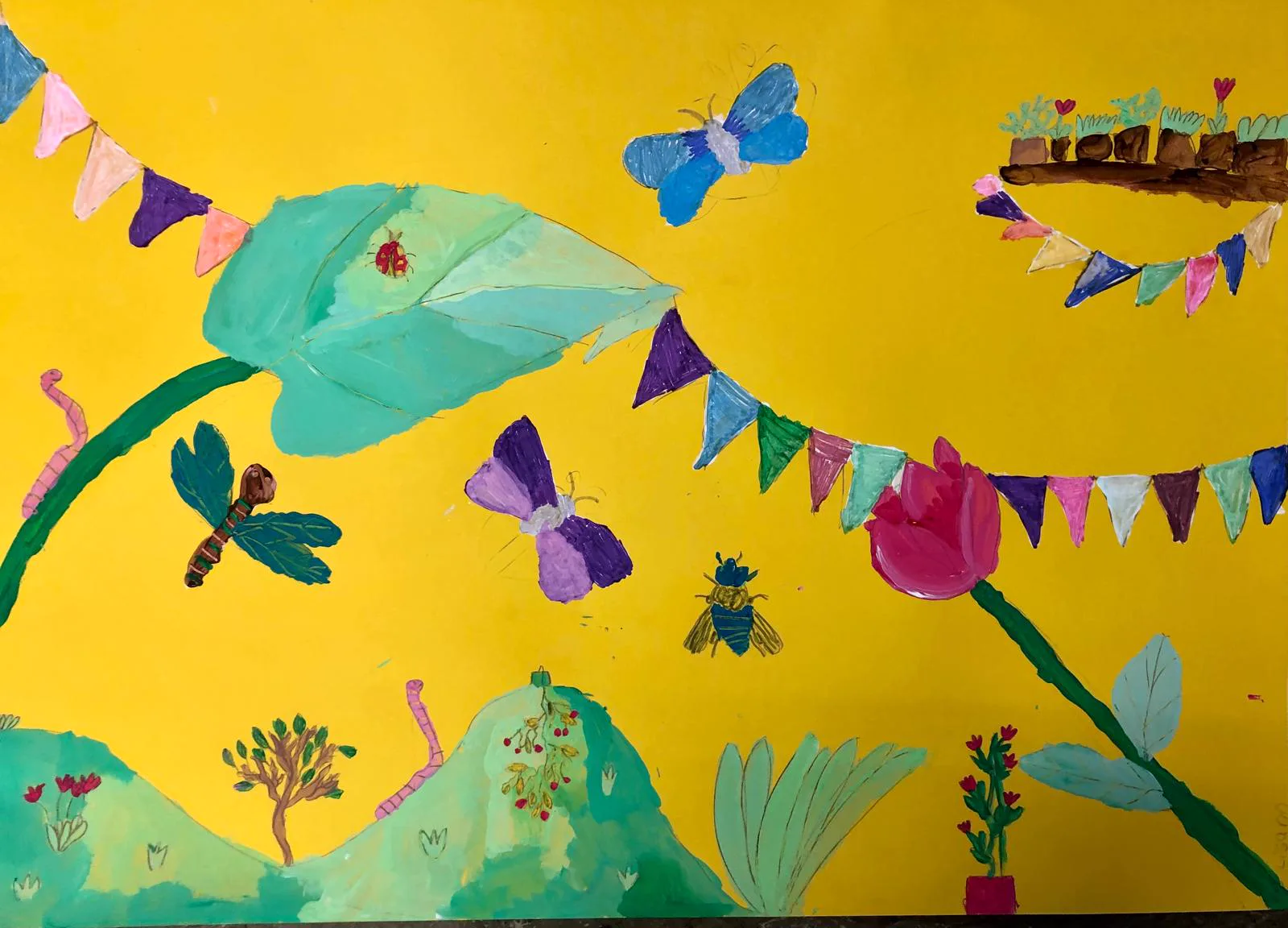 Gouache mit Insekten, Blumen und Girlanden von Lisann Emmerich, 8 Jahre
