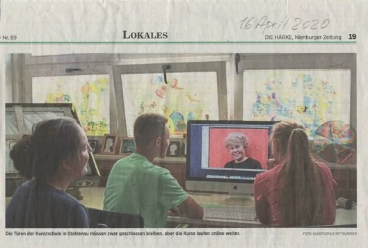 Zeitungsfoto vom Online-Unterricht der Kunstschule im Jahr 2020