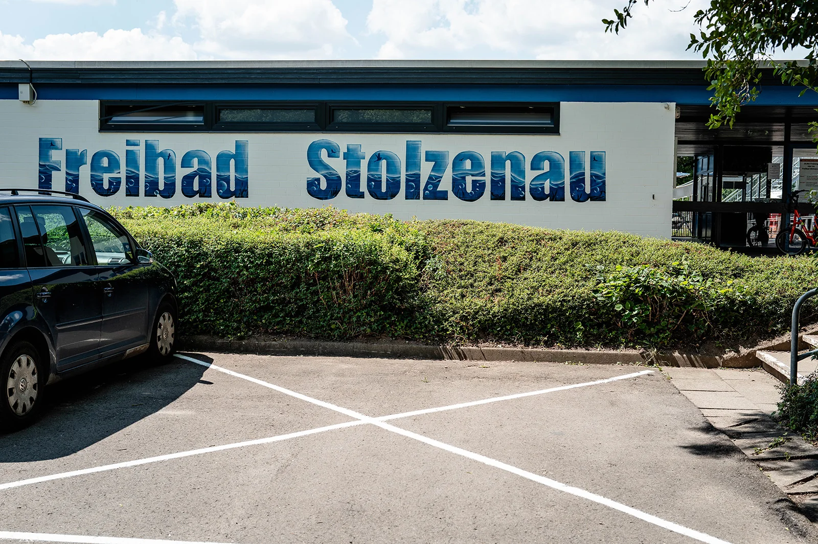Eingang des Freibads Stolzenau